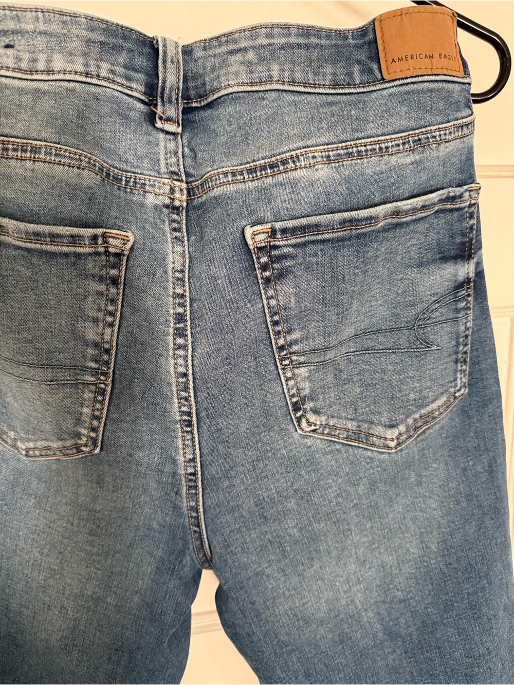American Eagle Outfitters Women’s Blue Denim Jeans - Picture 5 of 15
